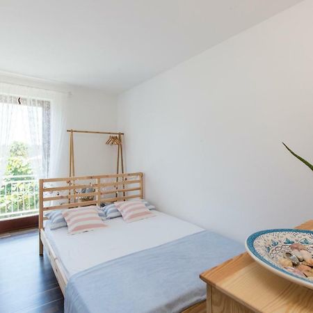 Casa Flora 3-Minutes' Walk From The Beach Novigrad Istria Kültér fotó